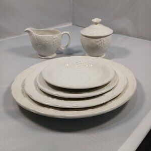 Cuthbertson's Burleigh Davenport Set Of Strawberry  Grape Leaf White Dinnerware